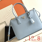 スーパーコピーブラダバッグ